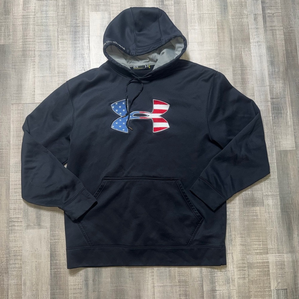Under Armour Hoodie Mens Medium Black Pullover Long Sleeve Cold Gear USA Flag